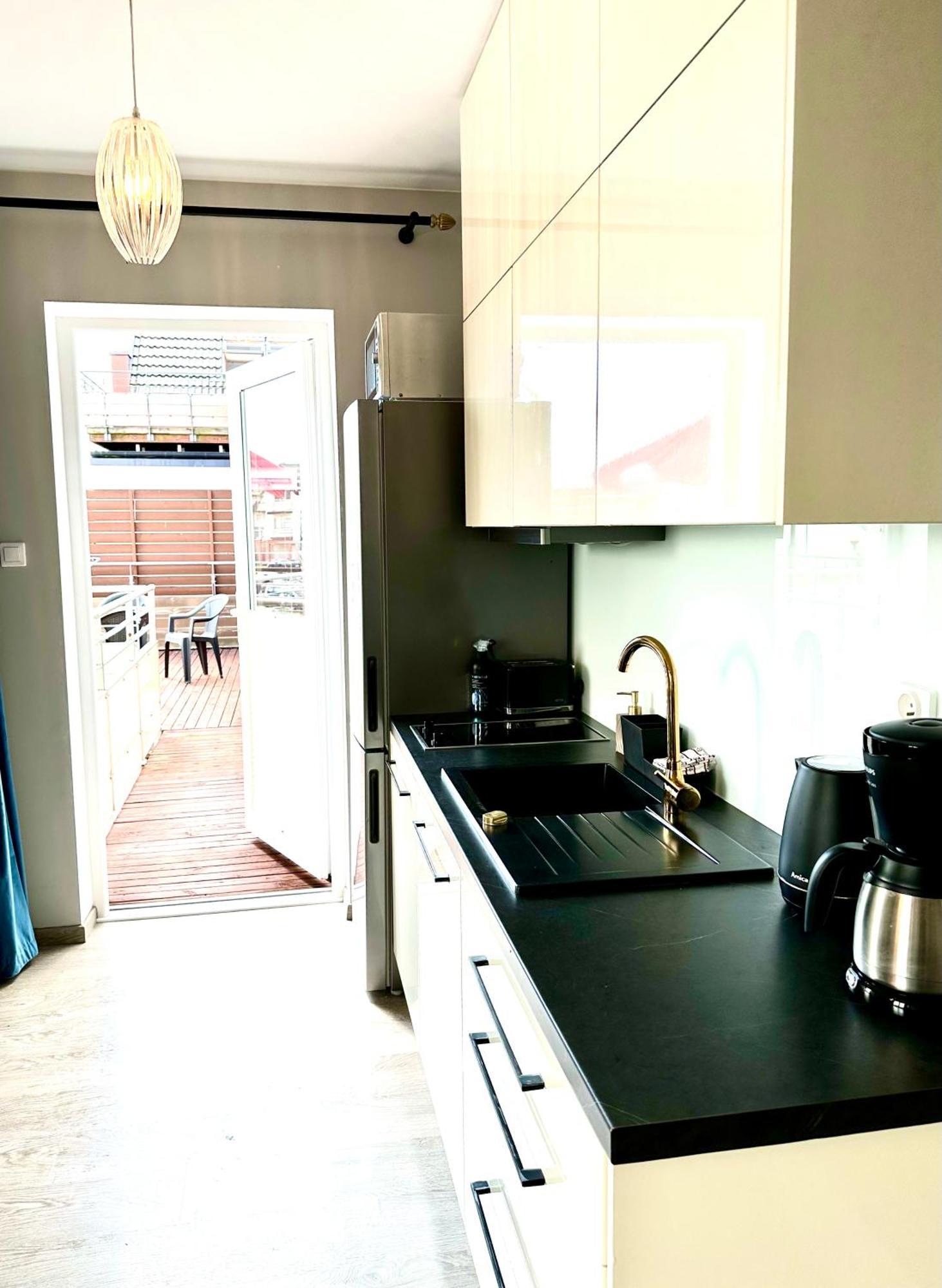 Sunset Apartments Kropla Baltyku 달로브코 외부 사진